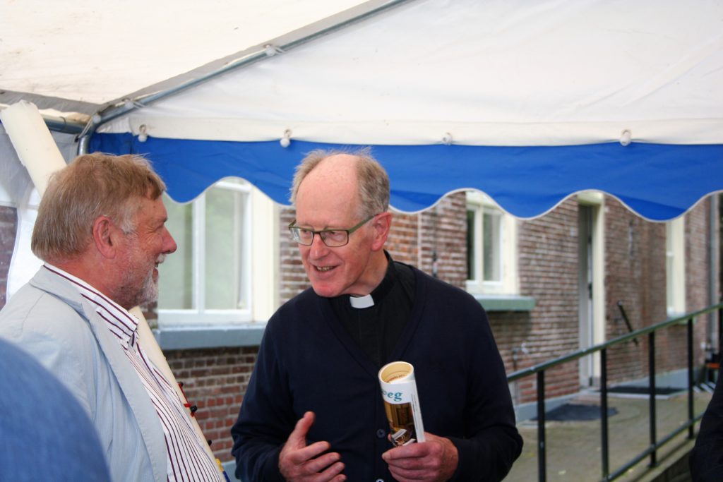 Pater Westerman en Jan Roes te Joppe